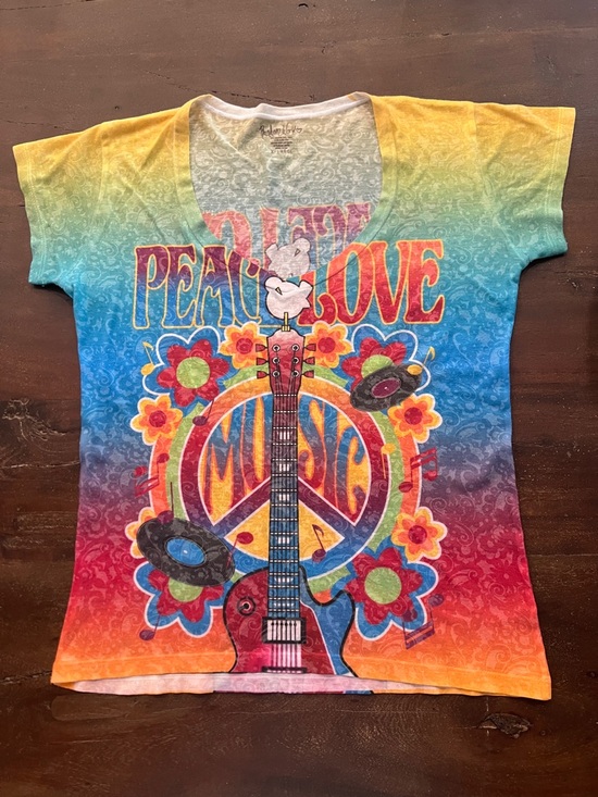 Random World Tops - Peace Love Music Graphic Tee - Size XL